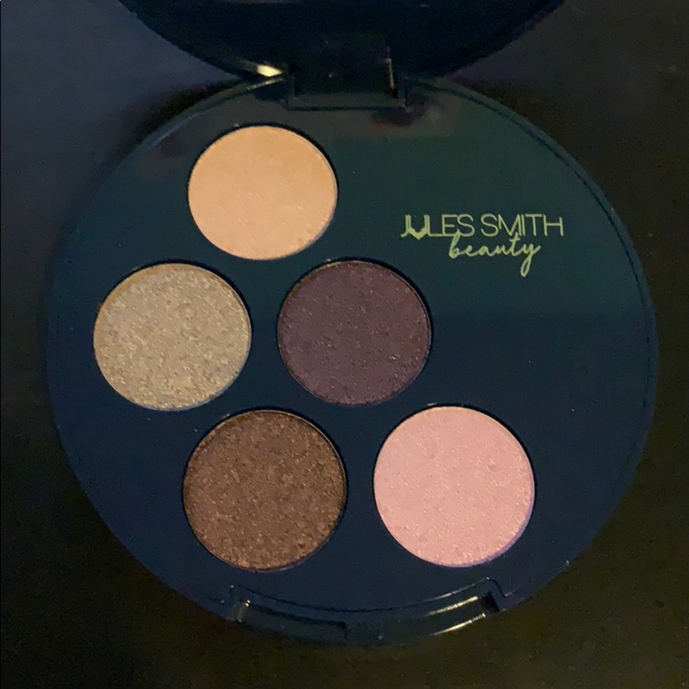 Jules Smith Beauty eyeshadow palette